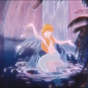 Meet your Posher, Hallie